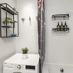 Two Bedroom Close To Kadriorg Park And Center Apartmán