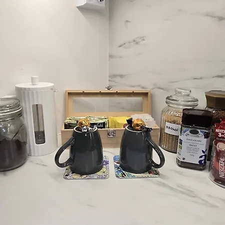 Апартаменты Two Bedroom Close To Kadriorg Park And Center Таллин