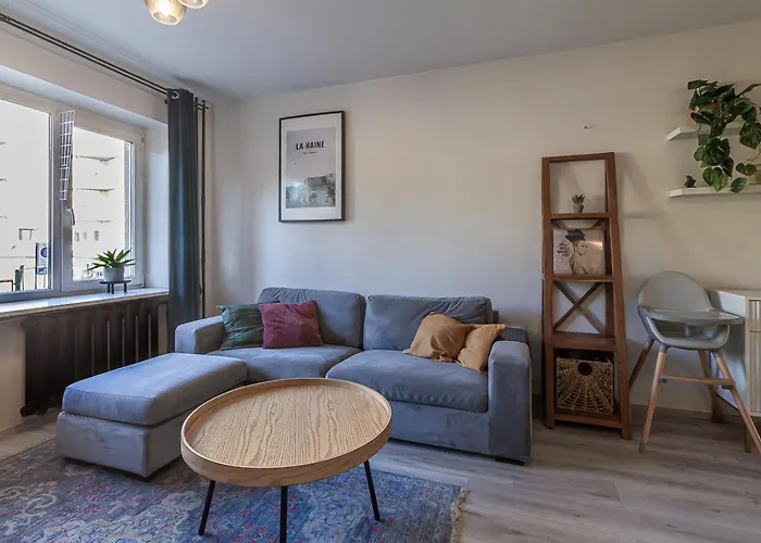 Two Bedroom Close To Kadriorg Park And Center