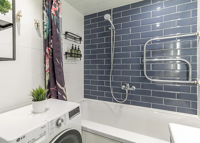 Two Bedroom Close To Kadriorg Park And Center * Tallin