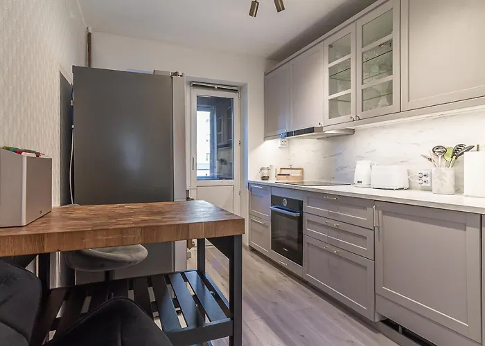 Two Bedroom Close To Kadriorg Park And Center Апартаменты Таллин