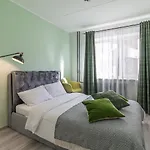 Two Bedroom Close To Kadriorg Park And Center